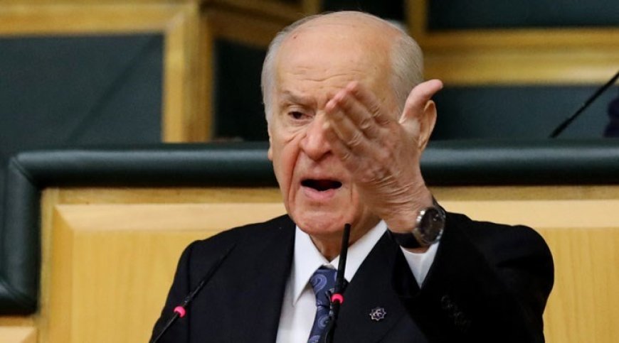 BAHÇELİ BJK ÜYELİĞİNDEN İSTİFA ETTİ