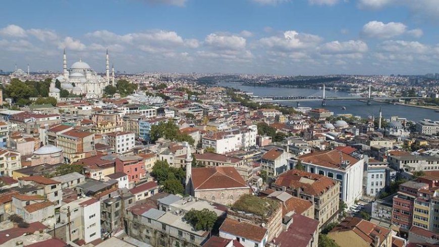 İSTANBUL'DA SATILIK KONUT SAYISI YARI YARIYA ARTTI