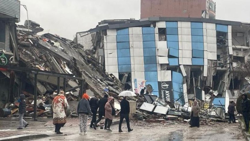 ISİAS OTEL'İN ENKAZINDAN SAĞ ÇIKTI, 49 GÜN SONRA HAYATINI KAYBETTİ