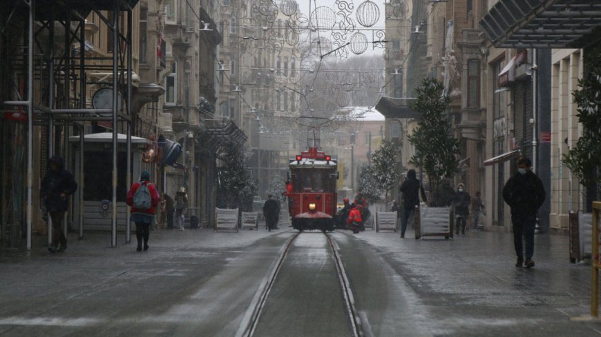 İstanbul'a kar geliyor